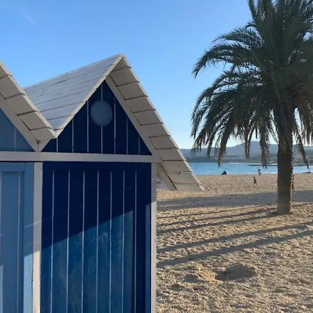 Les Roses Lauriers By Interhome Ле-Лаванду