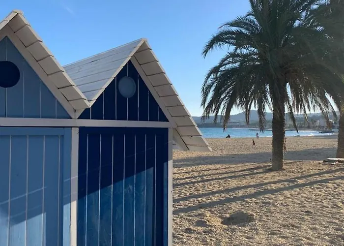 Les Roses Lauriers By Interhome Le Lavandou